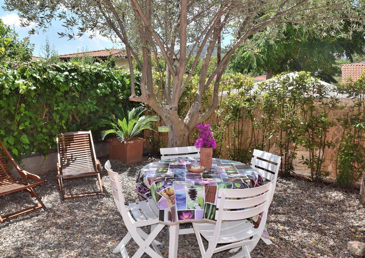 Villa Fiore Apartments Portoferraio Exterior foto